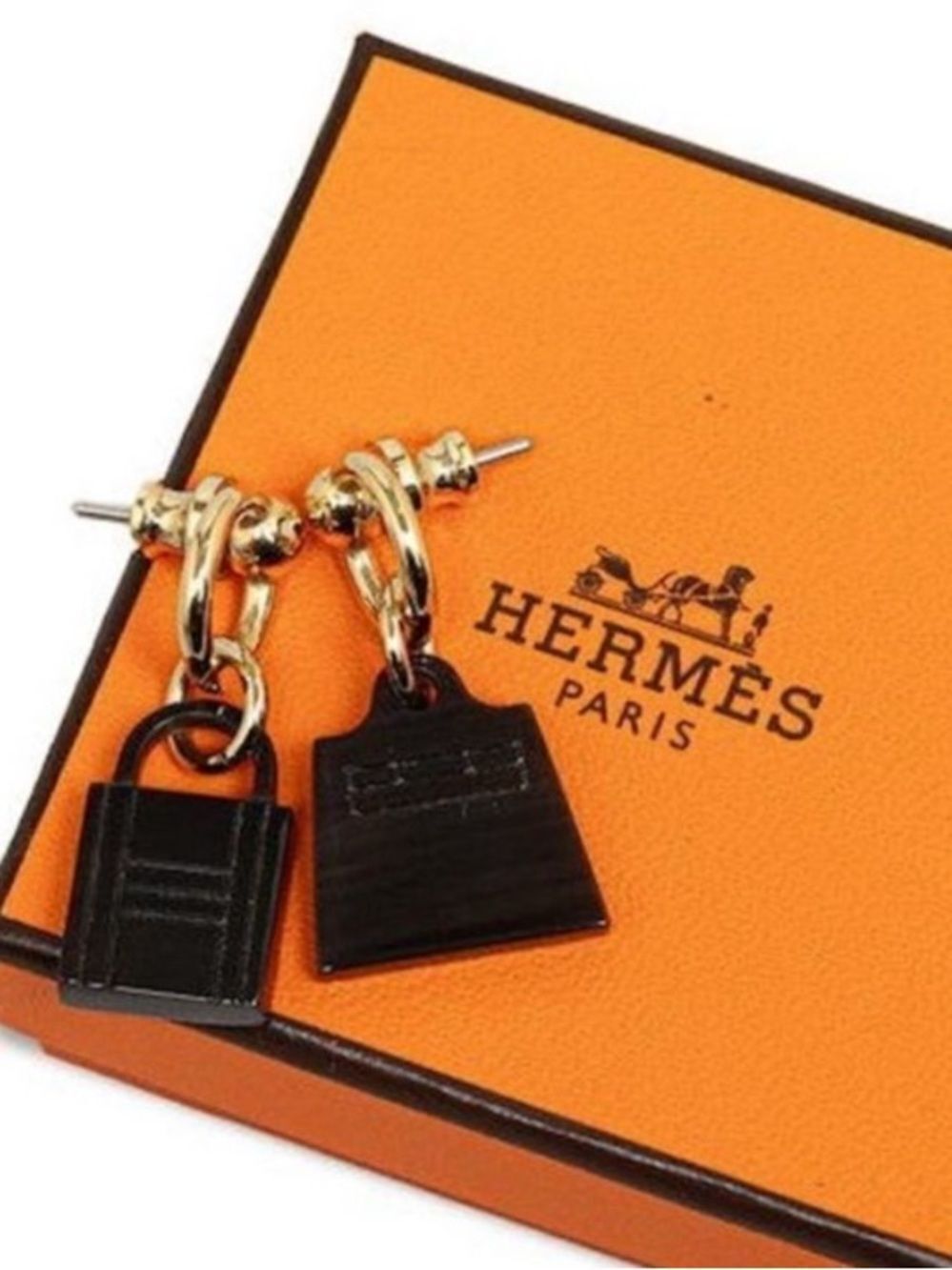 🛍️Hermès Authentic Limited Edition Amulet Maroquinier Kelly Cadena Earrings